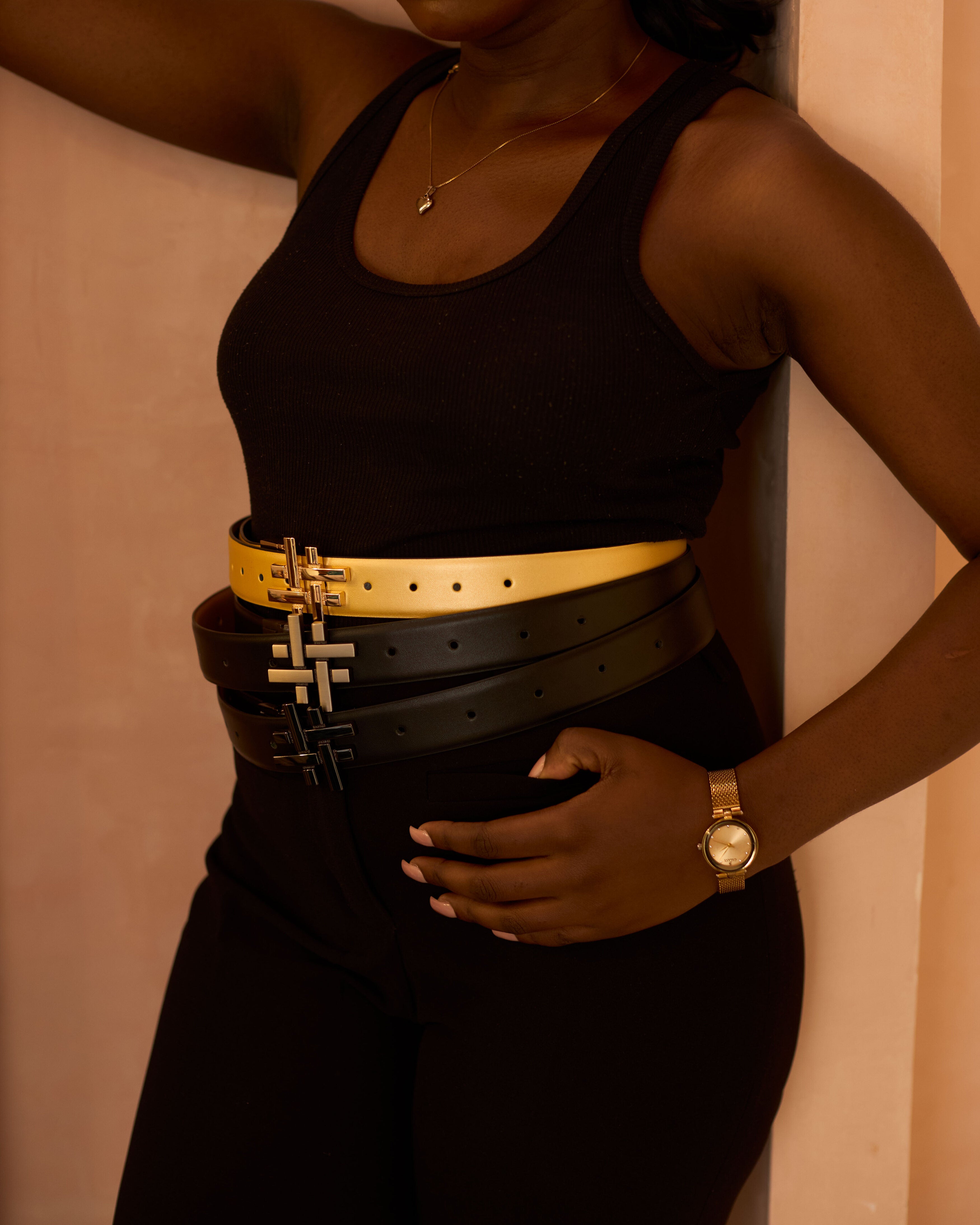 Reversible Belt in SOLID BLACK/SOLID GOLDEN YELLOW